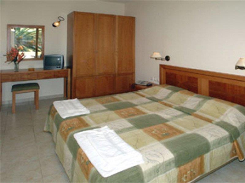 Penelope Apartments Платанес Екстер'єр фото